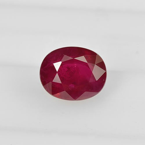 1.76 cts Natural Burma Ruby Loose Gemstone Oval Cut