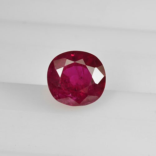 1.03 cts Natural Thai Ruby Loose Gemstone Cushion Cut