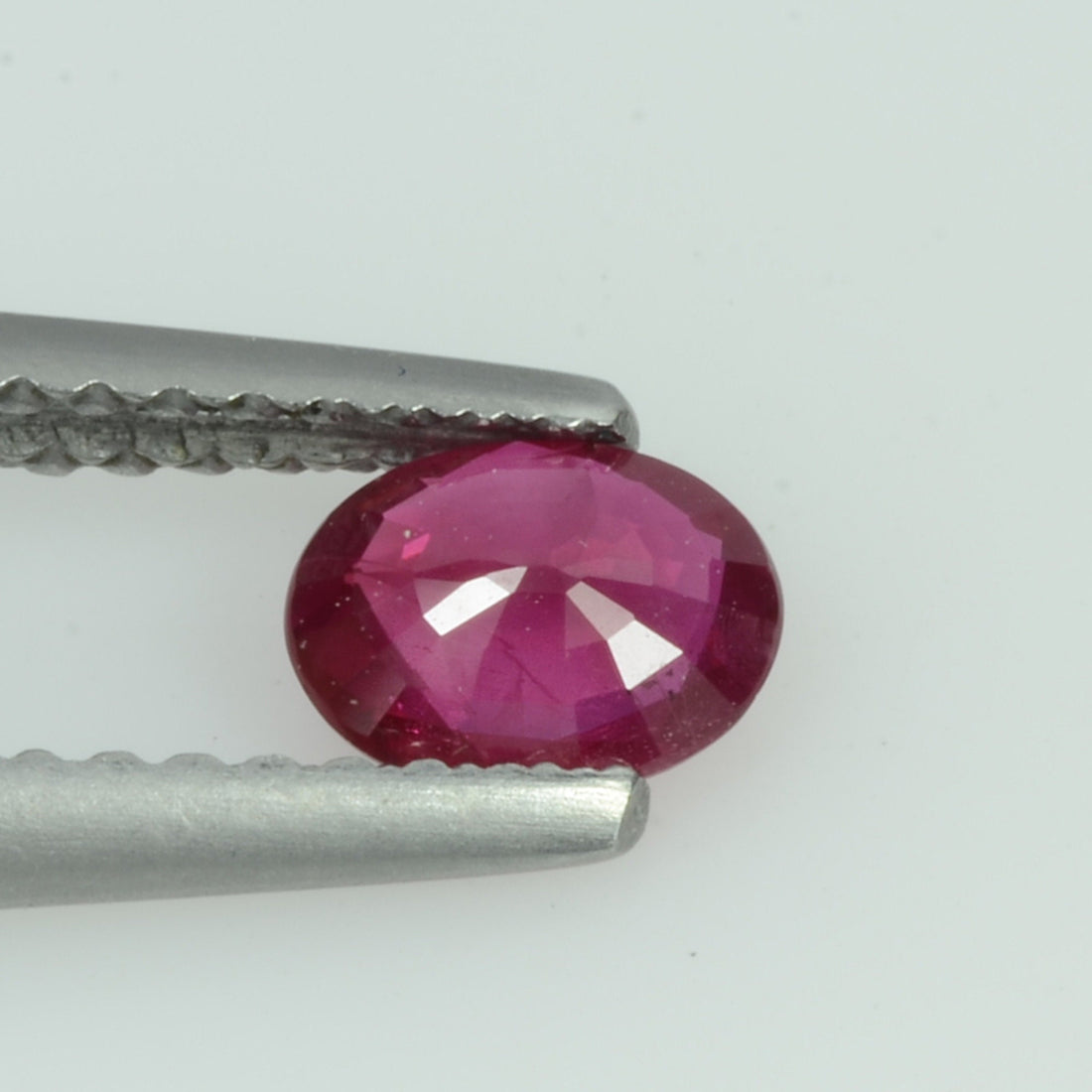 0.40 Cts Natural Vietnam Ruby Loose Gemstone Oval Cut