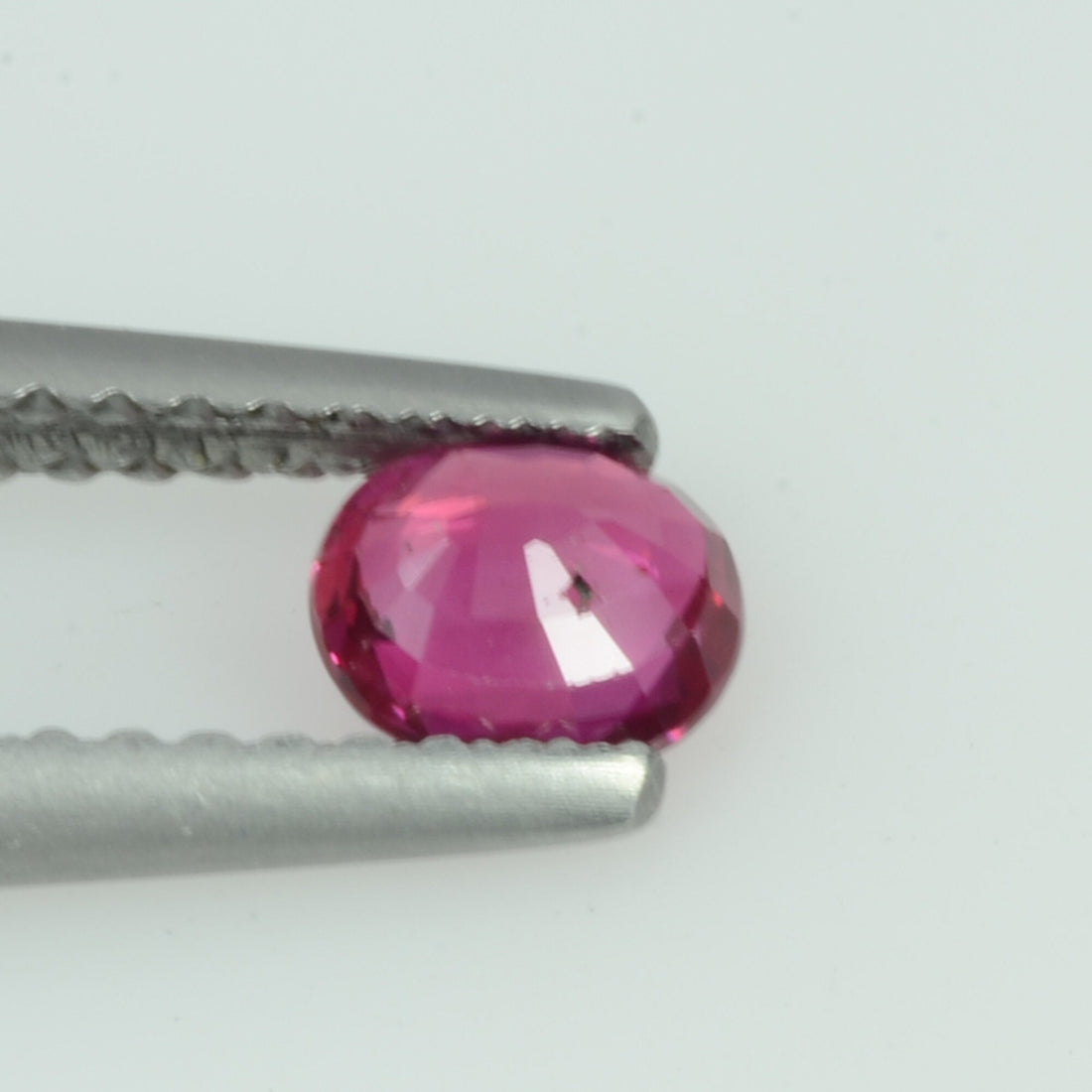 0.38 Cts Natural Vietnam Ruby Loose Gemstone Oval Cut