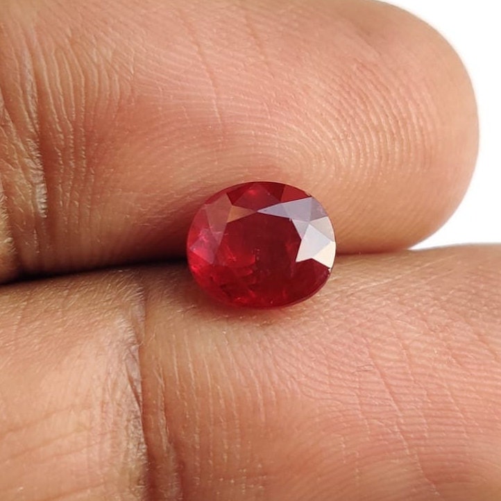 2.03 Cts Natural Ruby Loose Gemstone Oval Cut