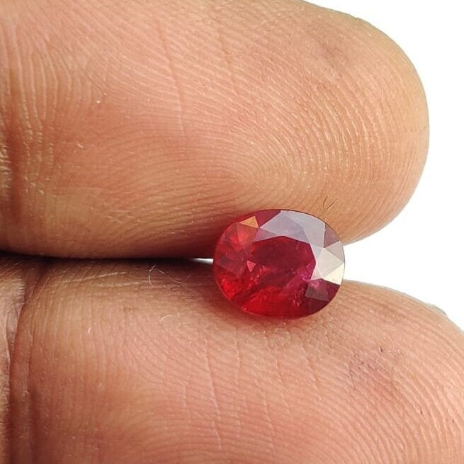 2.05 Cts Natural Ruby Loose Gemstone Oval Cut