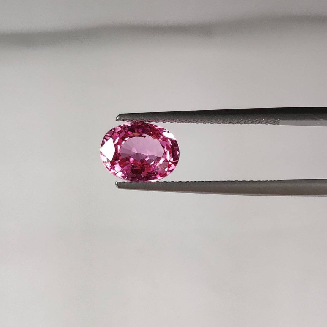 2.47 cts Natural Pink Sapphire Loose Gemstone Oval Cut