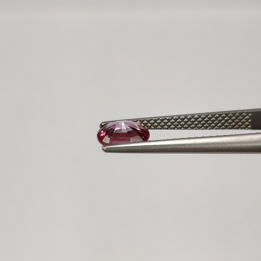 0.87 cts Natural Pink Sapphire Loose Gemstone Oval Cut