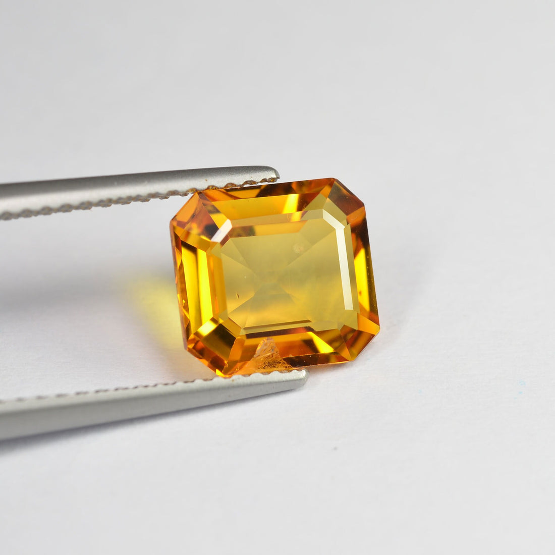 2.89 cts Natural Yellow Sapphire Loose Gemstone Emerald Cut