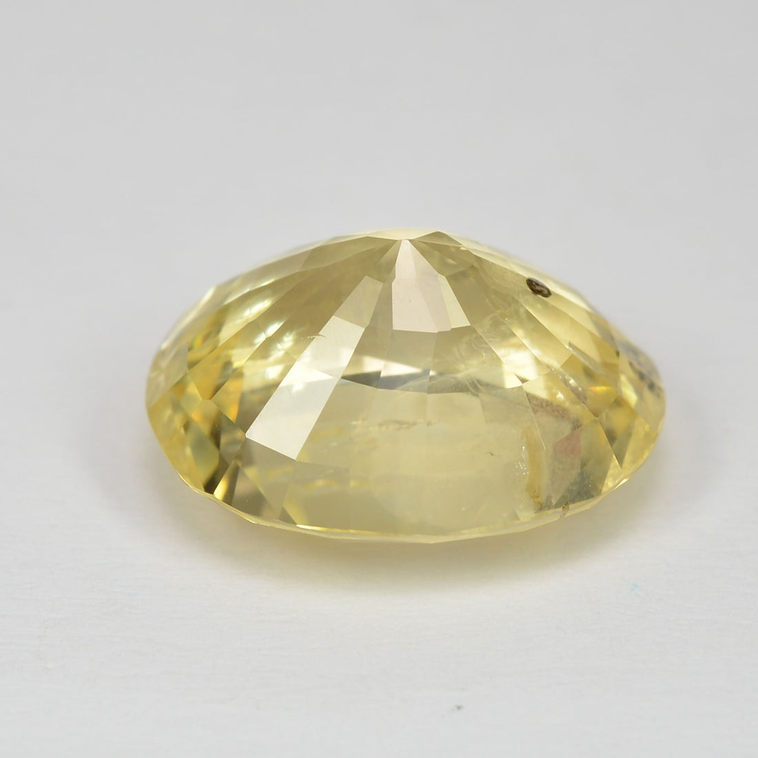 4.33 cts Natural Yellow Sapphire Loose Gemstone Oval Cut