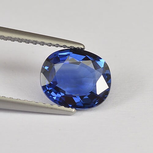 1.96 cts Natural Blue Sapphire Loose Gemstone Oval Cut Certified