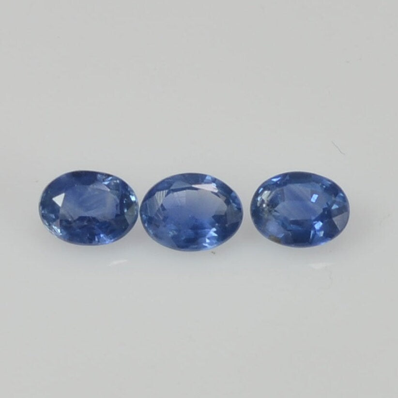 4x3 mm Natural Calibrated Blue Sapphire Loose Gemstone Oval Cut