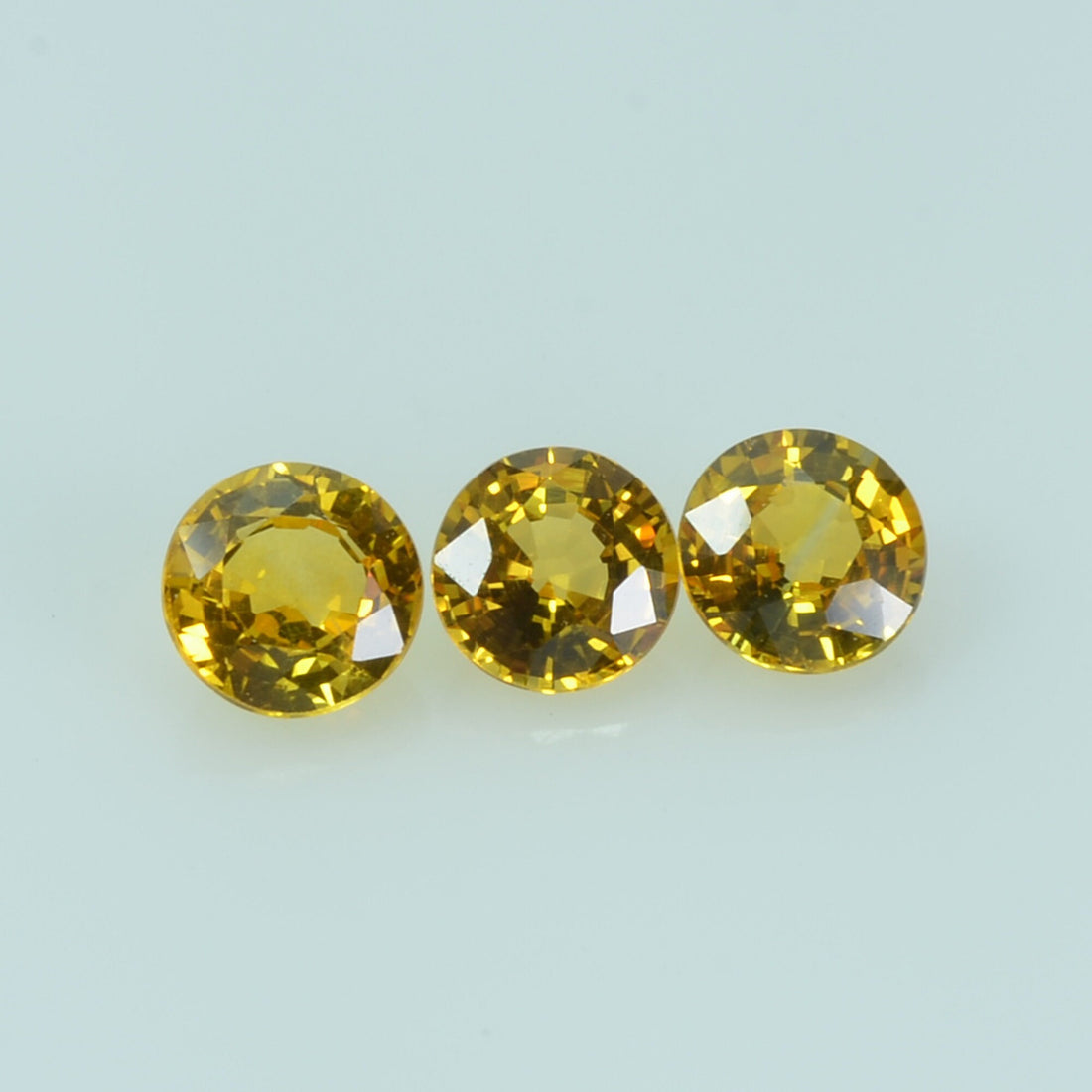 4.0 mm Natural Yellow Sapphire Loose Gemstone Round Cut