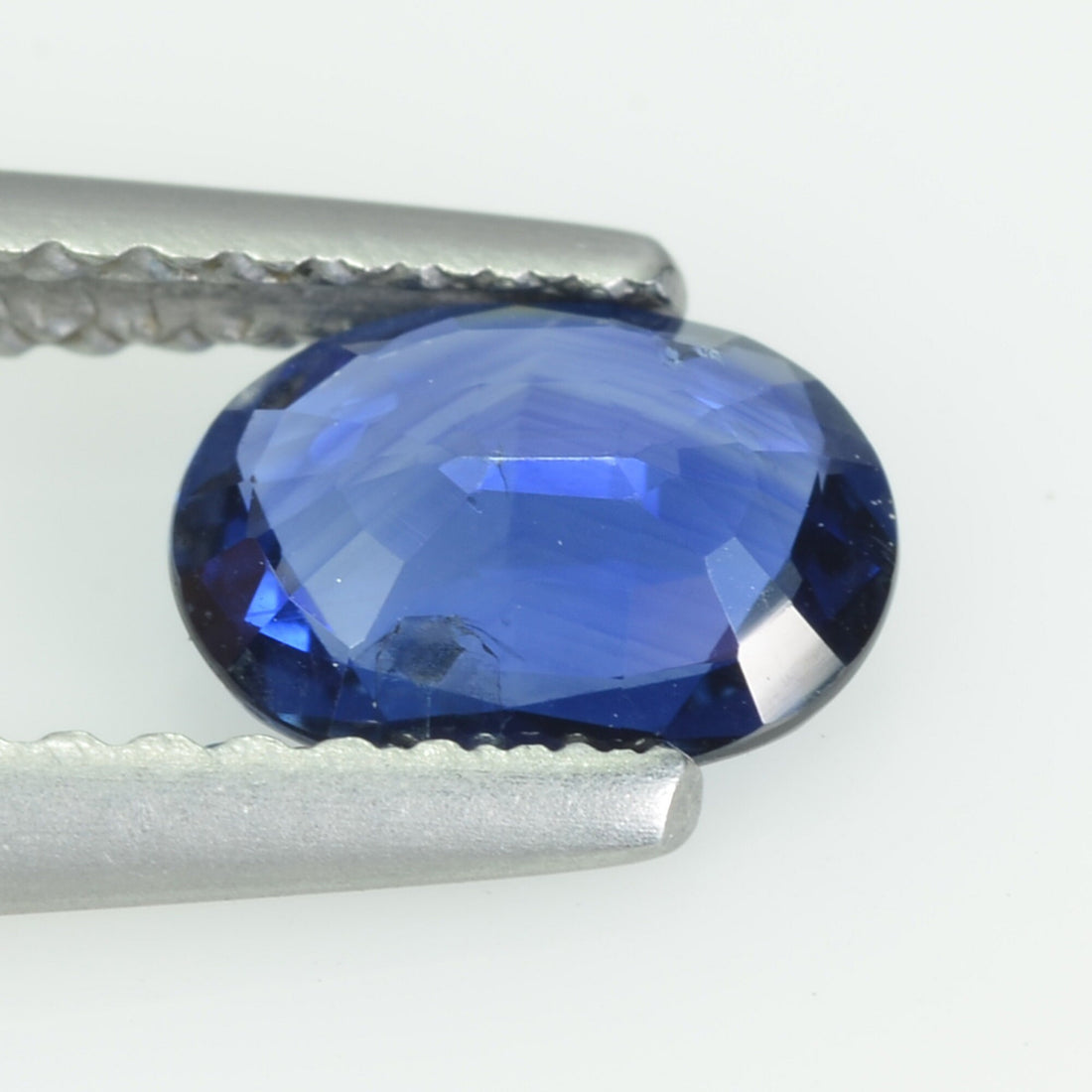 0.72 cts natural blue sapphire loose gemstone oval cut AGL Certified