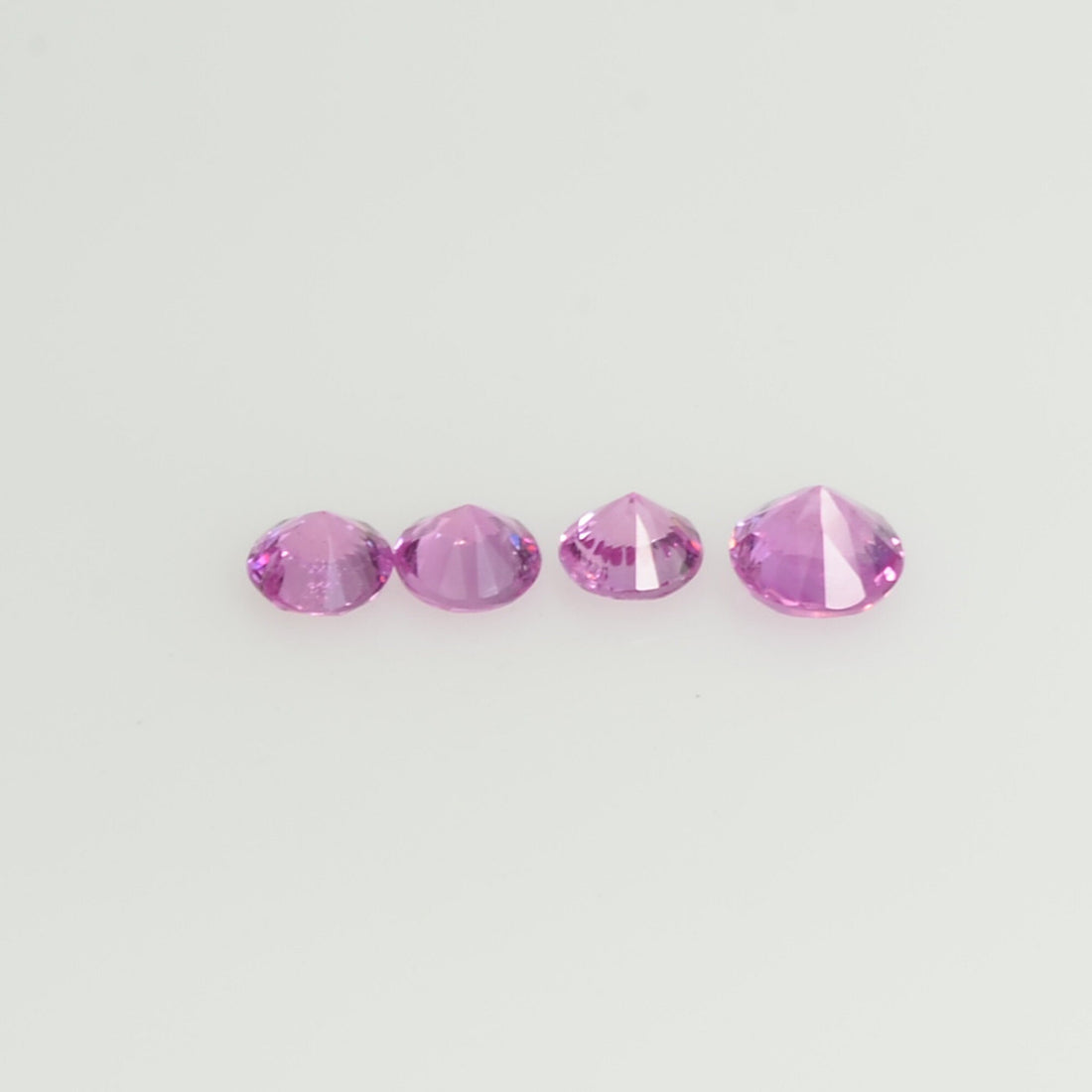 2.6-3.5 mm Natural Pink Sapphire Loose Gemstone Round Diamond Cut Vs Quality