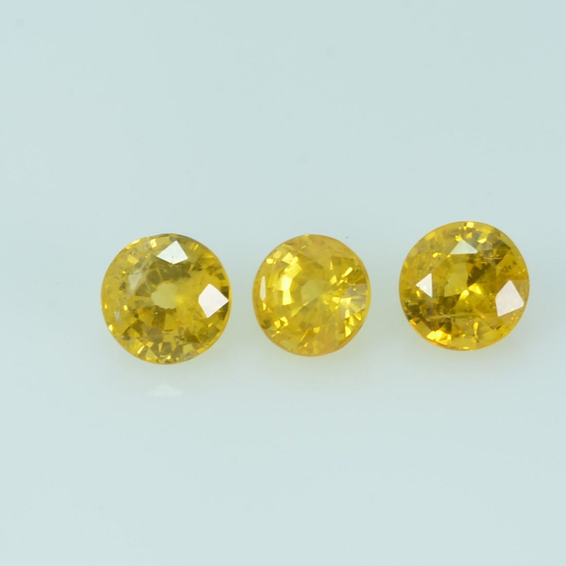 4.0 mm Natural Yellow Sapphire Loose Gemstone Round Cut