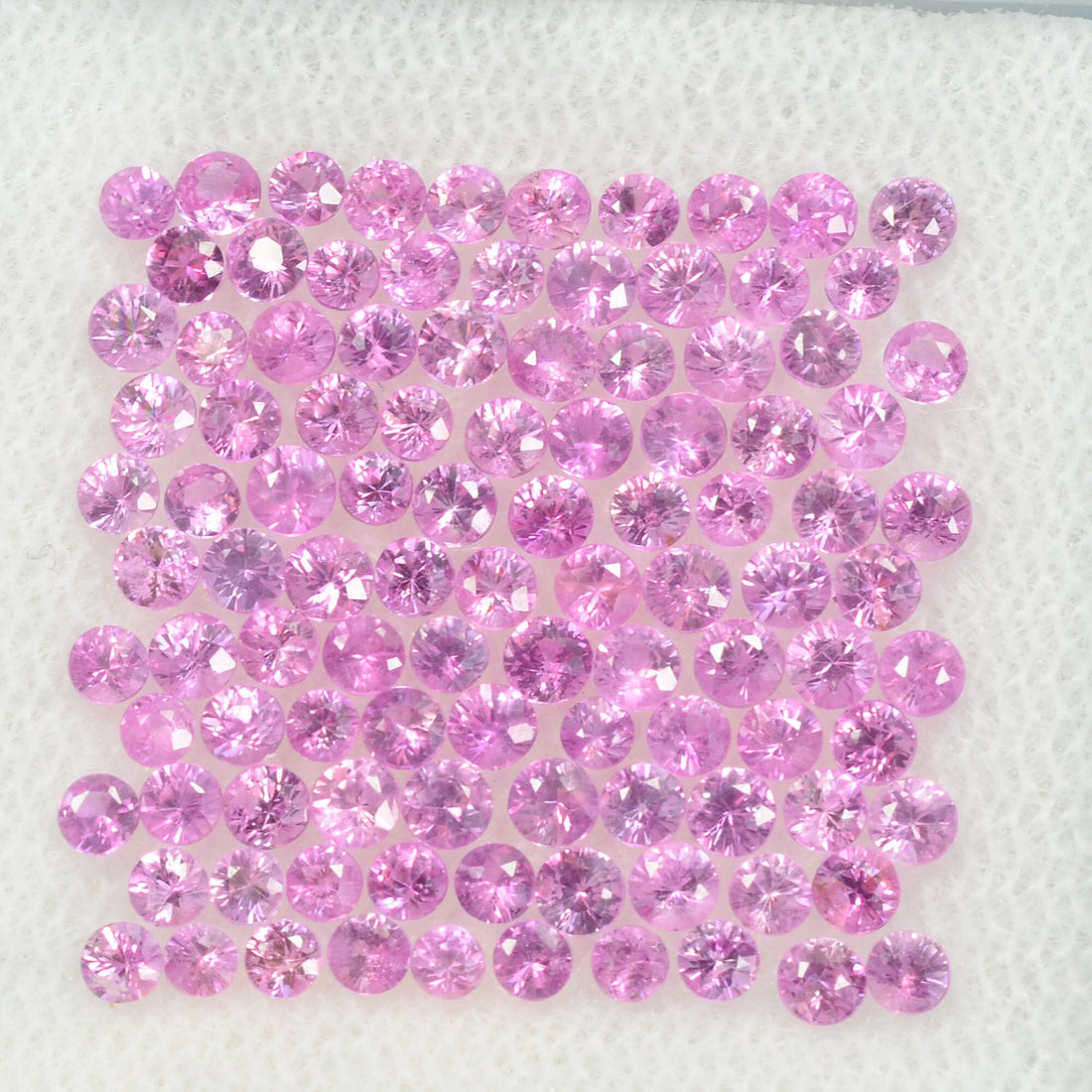 1.7-2.3 mm Natural Pink Sapphire Loose Gemstone Round Diamond Cut Vs Quality Color