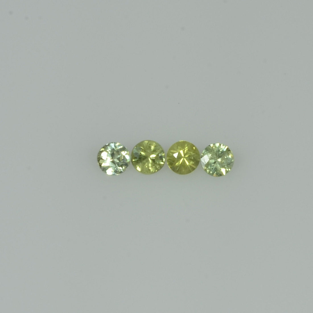 1.4-2.5  mm Natural Green Sapphire Loose Gemstone Round Diamond Cut Vs Quality Color - Thai Gems Export Ltd.