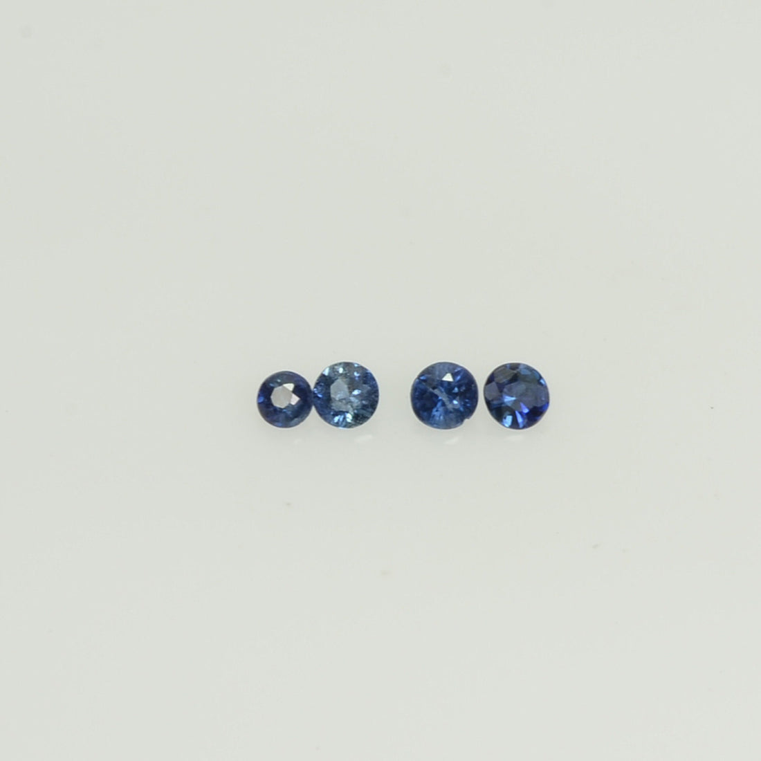 0.8-4.5 mm Natural Blue Sapphire Loose Gemstone Round Diamond Cut Vs Quality Color