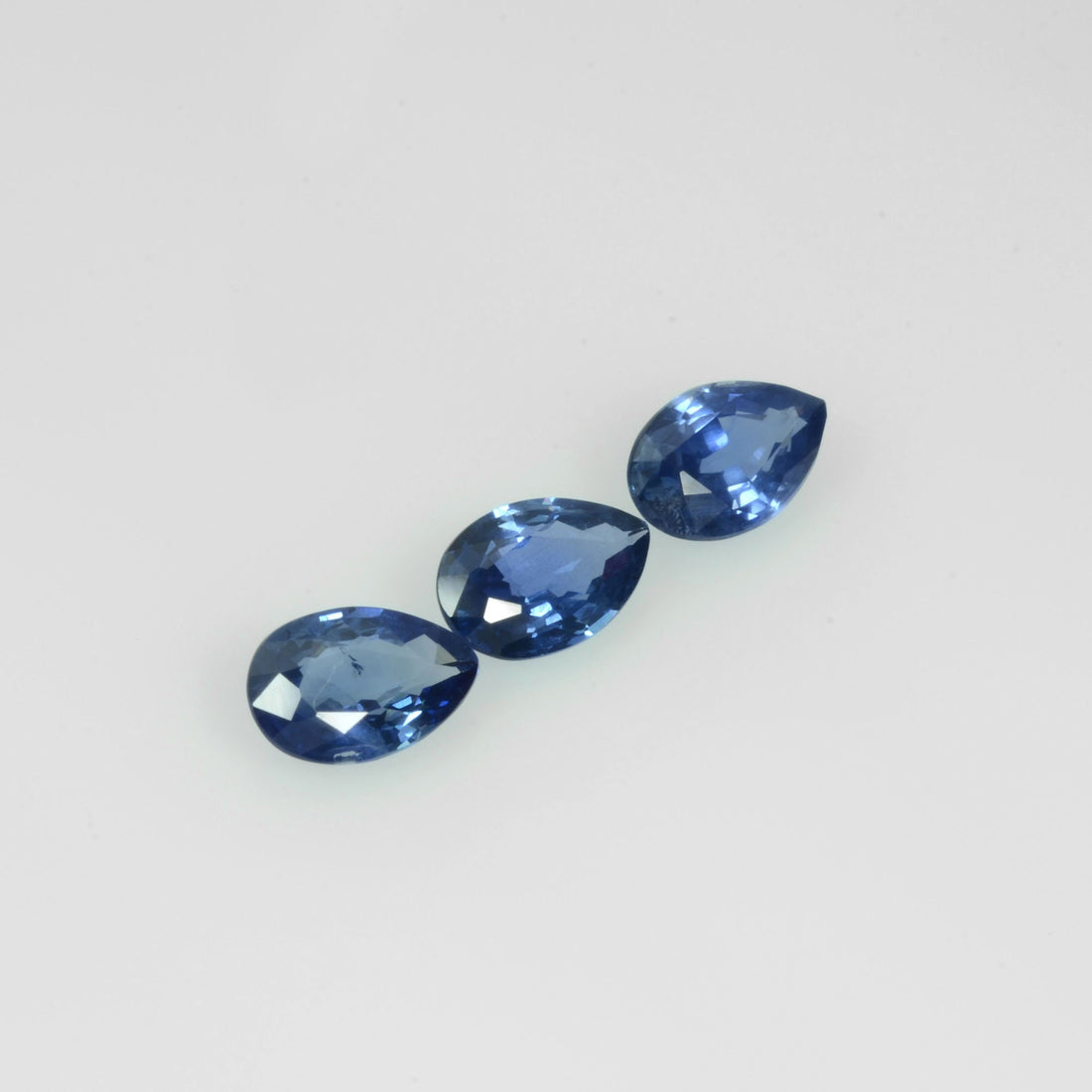 6x4 mm Natural Calibrated Blue Sapphire Loose Gemstone Pear Cut