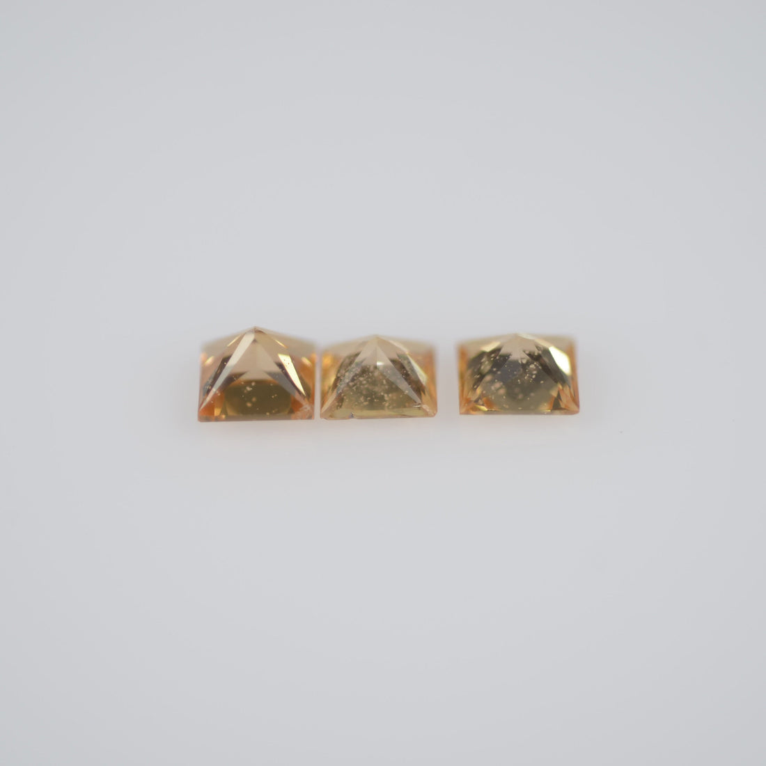 2.8-3.2 mm Natural Calibrated Yellow Sapphire Loose Gemstone Princess Cut